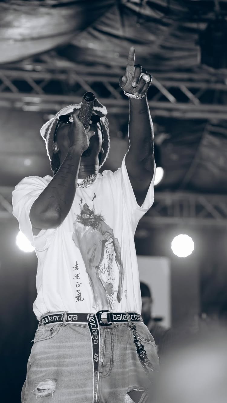 Last Night Was a Movie. @universityofcapecoast That Energy Was Special And Unmatched For Real!
Thank You For Coming Out to See The TORCHER.🗽🐆
#AfroDancehallPele
#TheTorcherEP