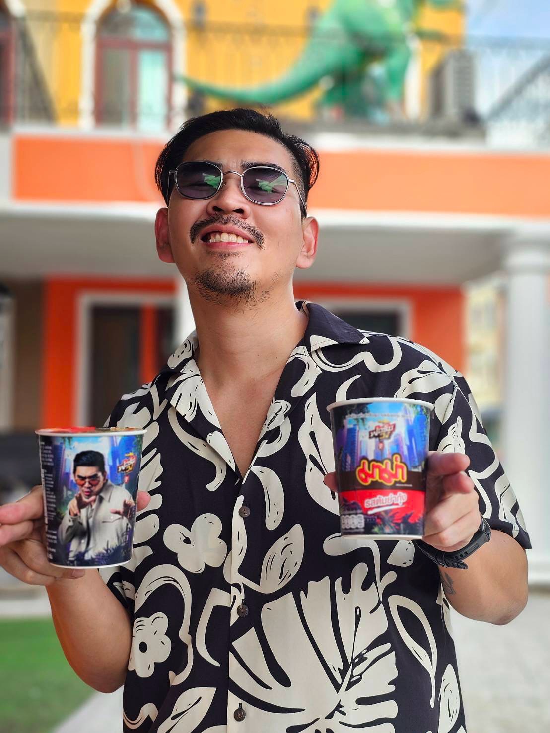 มาร่วมสนุกสะสมถ้วยมาม่าที่มีหน้าผมได้ในงาน FU ME FEST!! ใครที่อยากได้แต่ยังไม่มีบัตรเข้างาน ซื้อบัตรได้แล้วที่ The Concert เป็น Limited มีจำนวนจำกัดนะจ๊ะ
ติดตามรายละเอียดข้อมูลกิจกรรมเพิ่มเติมได้ในเพจ FU ME FEST
#songkarn #สงกรานต์ #fumefest2 #มาม่าคัพฟอร์มวง #ฟอร์มวง