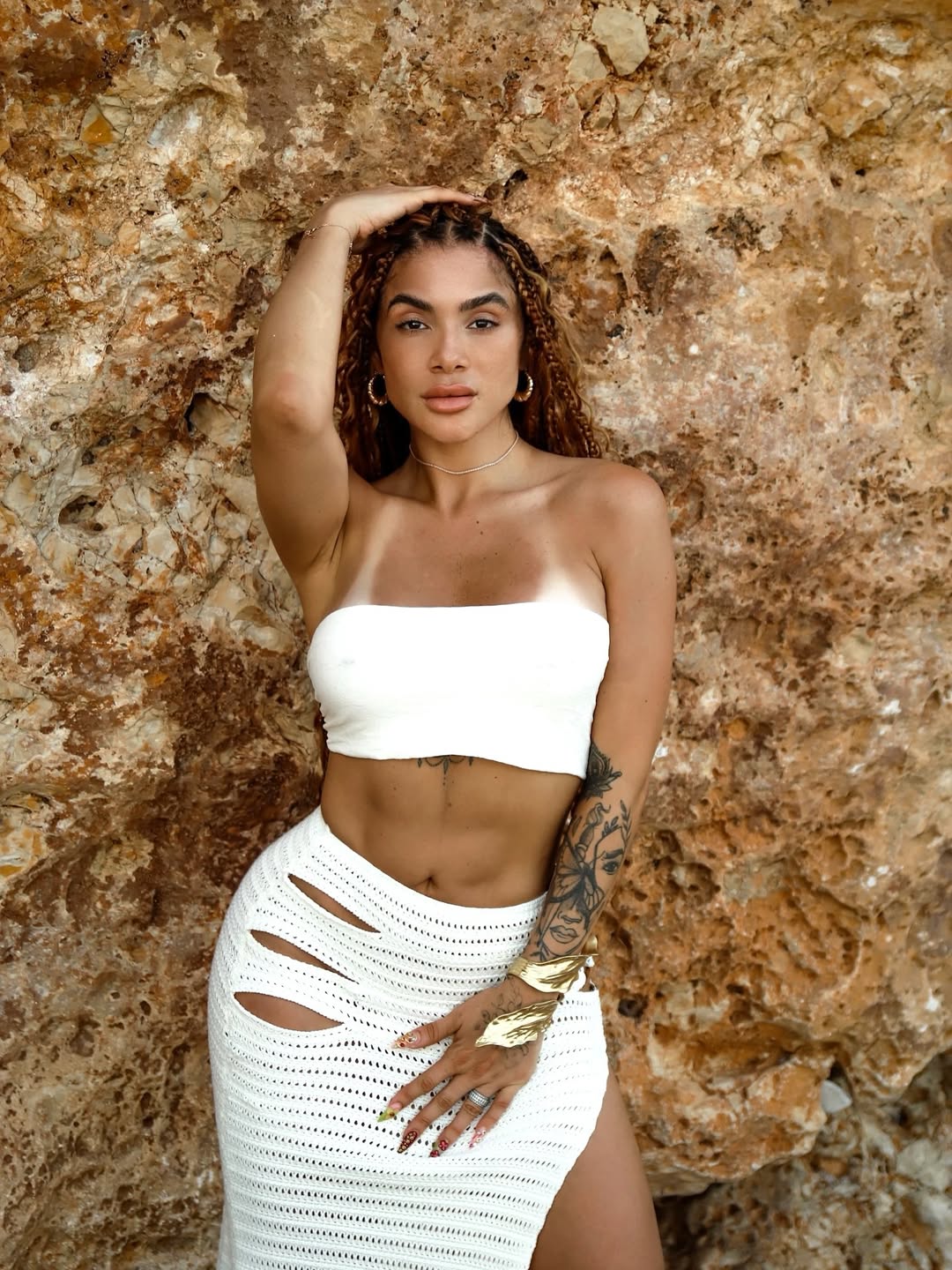 Latina en Borsh, Albania✨
Incredible vibes! 🏝️
📍 @beachcarpediem
📸 @photographer.for_you
🎥 @pynoteck_ai