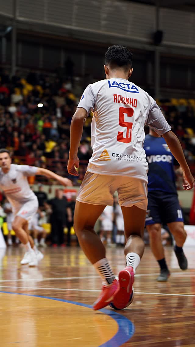 ✅ Semana de golaços! ✅
Achei mais uma dupla de ataque @rikinho_r10
#foryou #fypage #fy #futebol #futsal #falcao