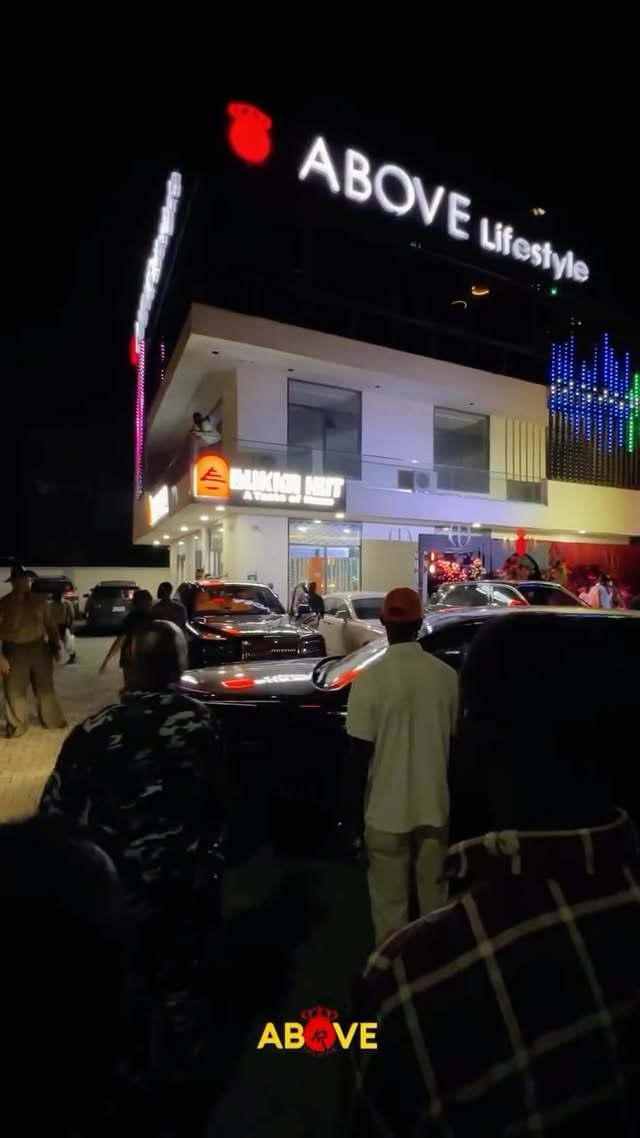 An evening steeped in nostalgia and vintage vibes.
It was all glitz, glamour sprinkled with some old school vibes for the O’Brien Experience at Abovelifestyle Lekki.