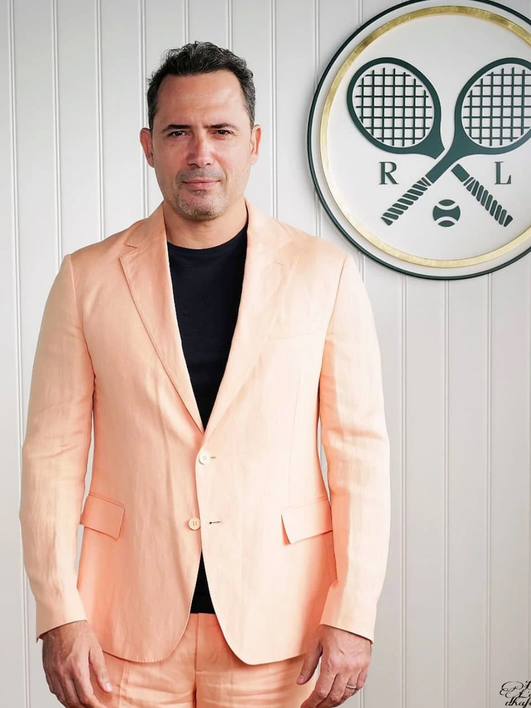 Thank you @ralphlauren for a wonderful day @wimbledon.
Dressed in full look by : @ralphlauren @poloralphlauren
PR: @mad_solutions