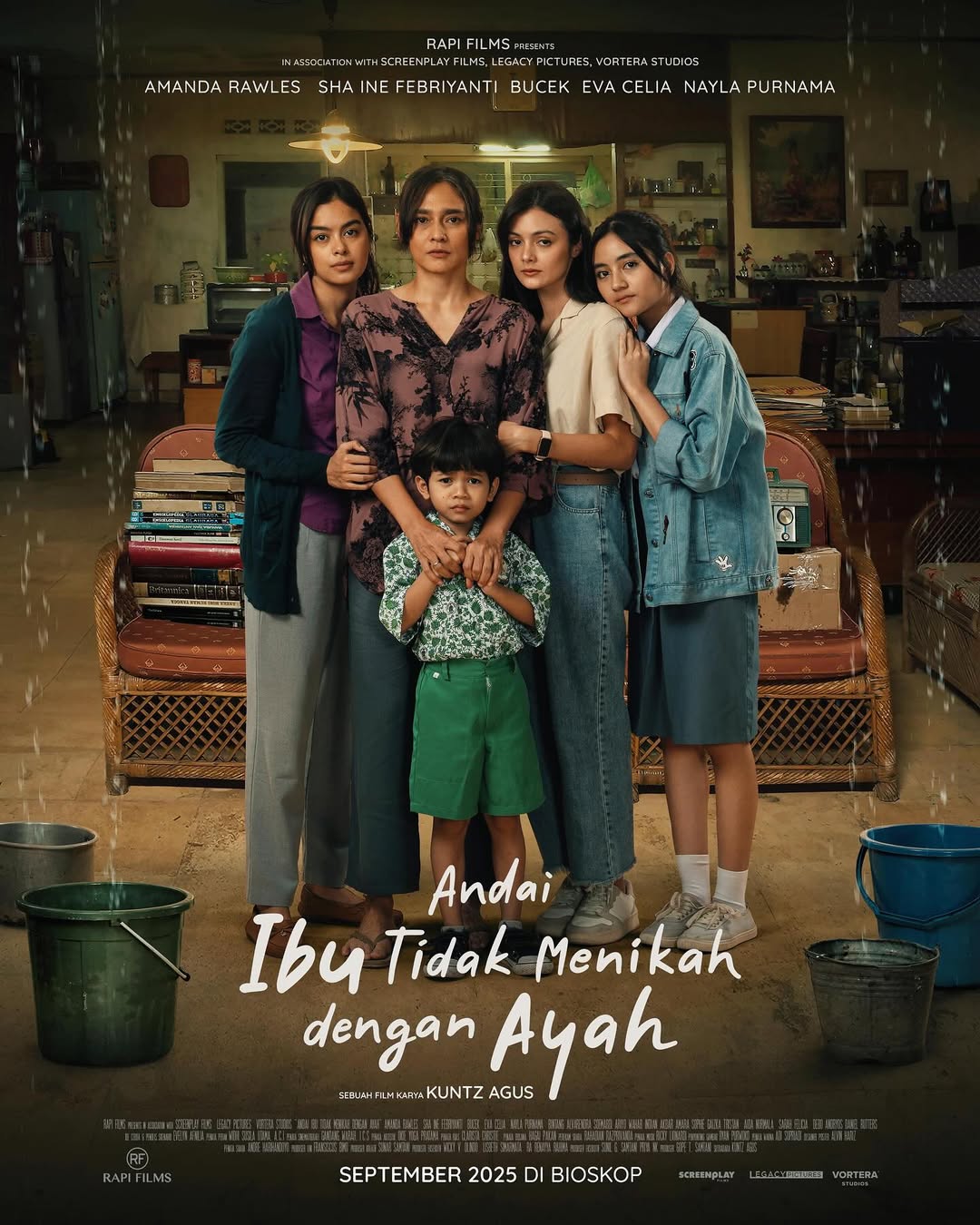 Kita selalu ingin cerita kita didengar. Tapi... Apa kita pernah benar-benar mendengarkan cerita Ibu?
Andai Ibu Tidak Menikah Dengan Ayah tayang September 2025 di bioskop.
#AndaiIbuTidakMenikahdenganAyah #AndaiIbu #TeaserPoster