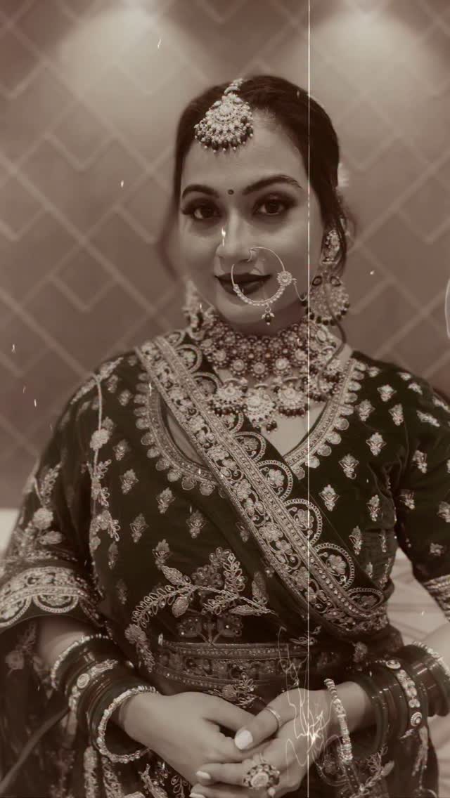 🌹🌹
Lehenga designed by @gunjanjaincouture
For @irwshow
#reels #reelsinstagram #reelitfeelit #explore #reelkarofeelkaro #trending #saree #indianstyle #reelsvideo