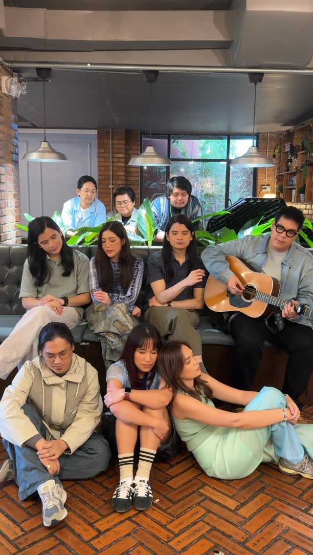 @moiradelatorre and @benandbenmusic's reminder that one day, everything will be okay. 🤍