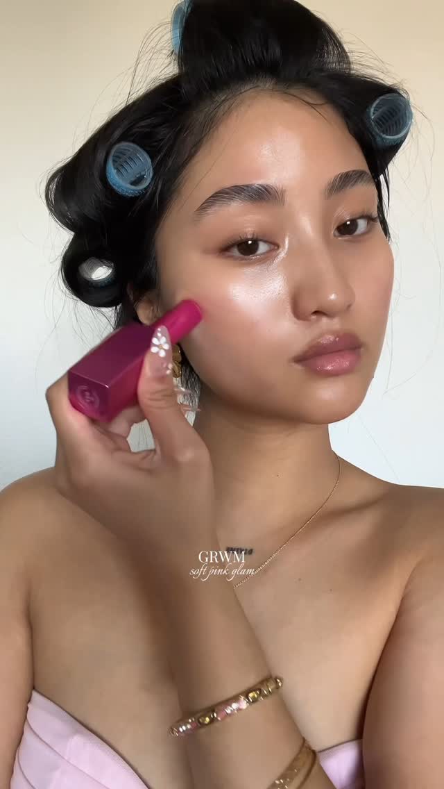 Perfect match, per usual.
SHADE BREAKDOWN:
@sweetlikeyasi in 024
@nicolesamylin in 030
@annejllian in 027
@stephivee in 020
Shop your shade @sephora + basmabeauty.com!