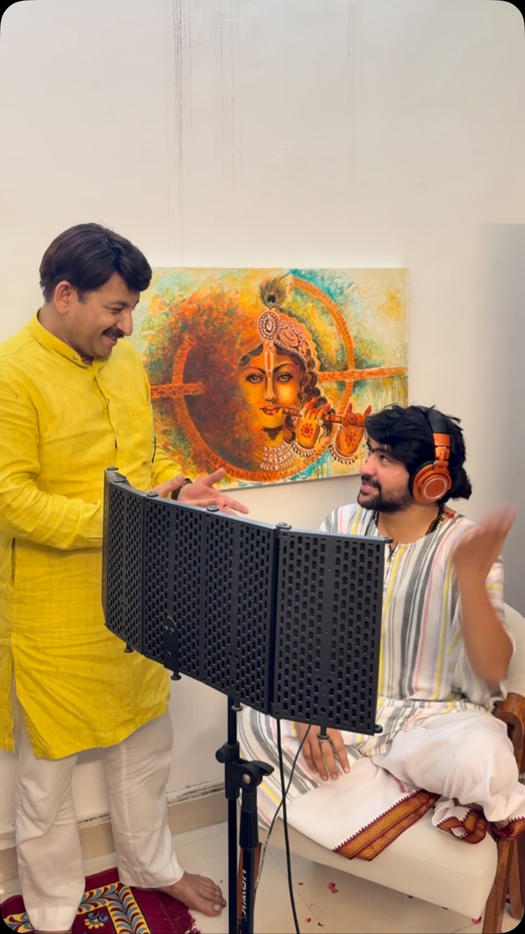 Govind chale aate hain 🌸
.
.
#gurupurnima #bageshwardham #bageshwar
#bageshwardhamsarkar #guruji #gurukripa
#bhakti #devotion #new #bhajan #instagood
#reels #trendingreels #explore #viral #life
#manojtiwari #manojtiwarimridul
#saanvikafilms #surabhitiwariofficial_
#dhirendrakrishnashastri 🧿