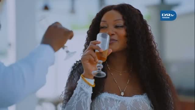 Heee Kweli Kuna Muda Watu hubadilika uyu Thomas @senatormsungu Ni wakunikazia Mimi Kisa Huyo Hellen @kajalafrida 🤯🤦🏾♀️🥹🥹
Nimelia Sana on #JUAKALI👌🔥