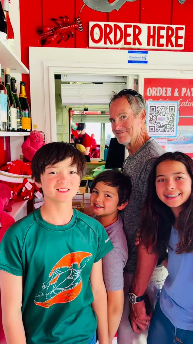 Winner winner Lobster Dinner 😂❤️🦞
.
.
.
.
.
.
.
.
.
..................................................................... #TheTengMoures #Maine #roadtrip #rv #rvlifewithkids #rvlife #travel #Summer #Vacation #familytime #makingmemories #proudparents #dreamteam #july #ssparents #family #familylife #lovewins #gayswithkids #2dads #lovinglife #loveofmylife #happyfamily #twodads #LoveMakesAFamily #modernfamily #instagood #instafamily #LGBTQFamily #nextgeneration