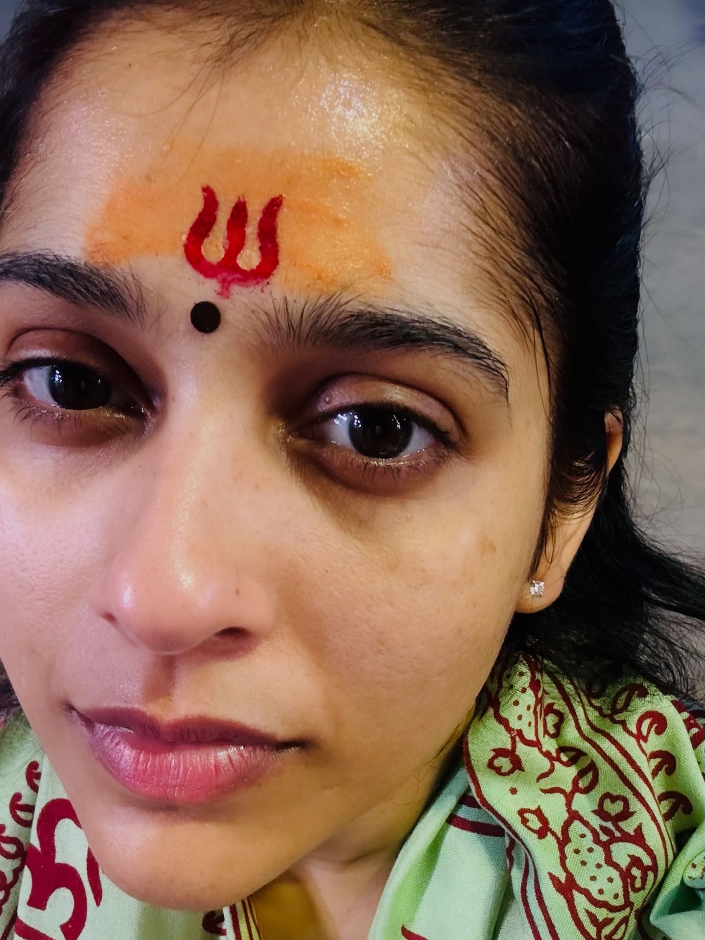 “Kashi is not a city built by men; it is a city held by the gods, resting upon the trident of Shiva.”
🔱 Mystical Beliefs of Kashi Vishwanath
#haarhaarmahadev🔱🕉️ #haarhaargange🙏🏼🚩 #kashivishwanatha🙏🔱❤️