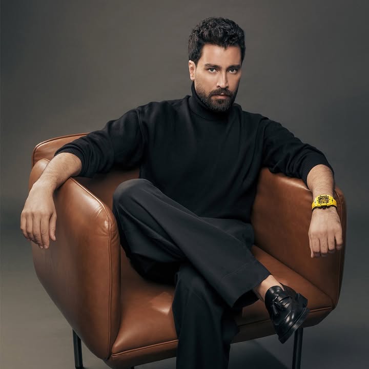 Power is quiet.
Confidence is still.
Elegance speaks without a sound.
#Focused #Presence #EleganceInSilence