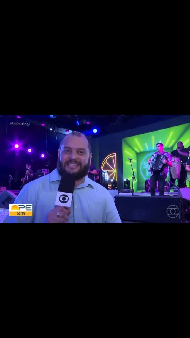 Um #tbt de muita gratidão. Obrigada @diogofrancotv , ameiiiiiiii!!!
@ondaproducoespb
#simarapires #forró #ondaproduçoes #saojoao #musica #forrodasantigas #show #tbt #sitiodatrindaderecifepe