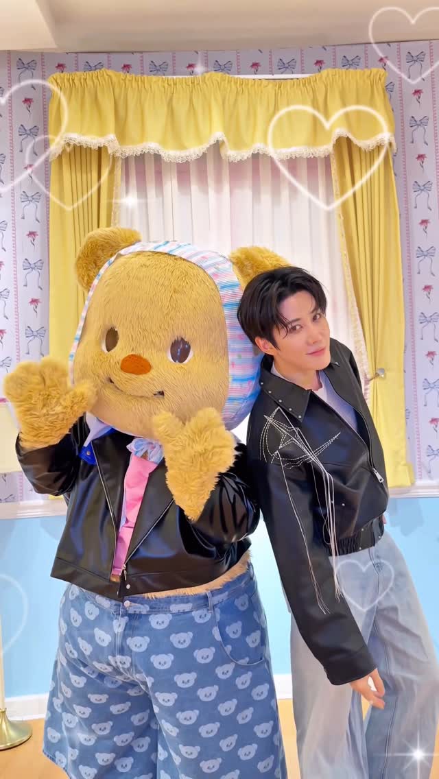 เขาบอกว่าถ้าจะเล่นก็ต้องเล่นให้ใหญ่ 👊😎
They say if you’re going to play, play big. 👊😎
#butterbear #ด้อมน้องเนย #m1keangelo