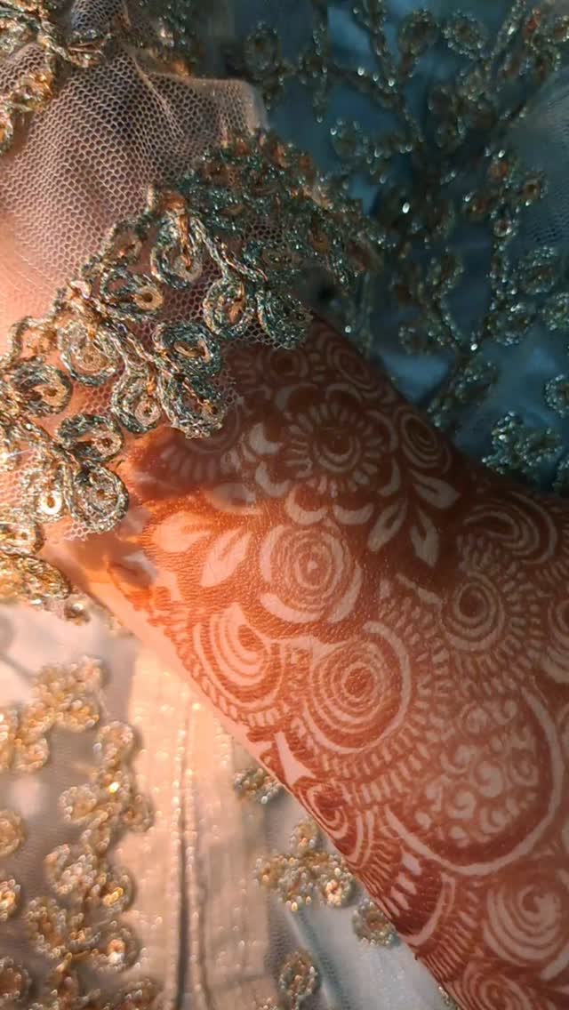 Beautiful heena stain...❤️
.
.
.
.
.
##mehenditime #dubaimehendi❤️ #bestheena #mehendi_by_saimakhan #transition #trending #gulfdesign #gulfdesign #mehendidesign #stylishmehndidesign❤️ #bestmehendi #instadaily