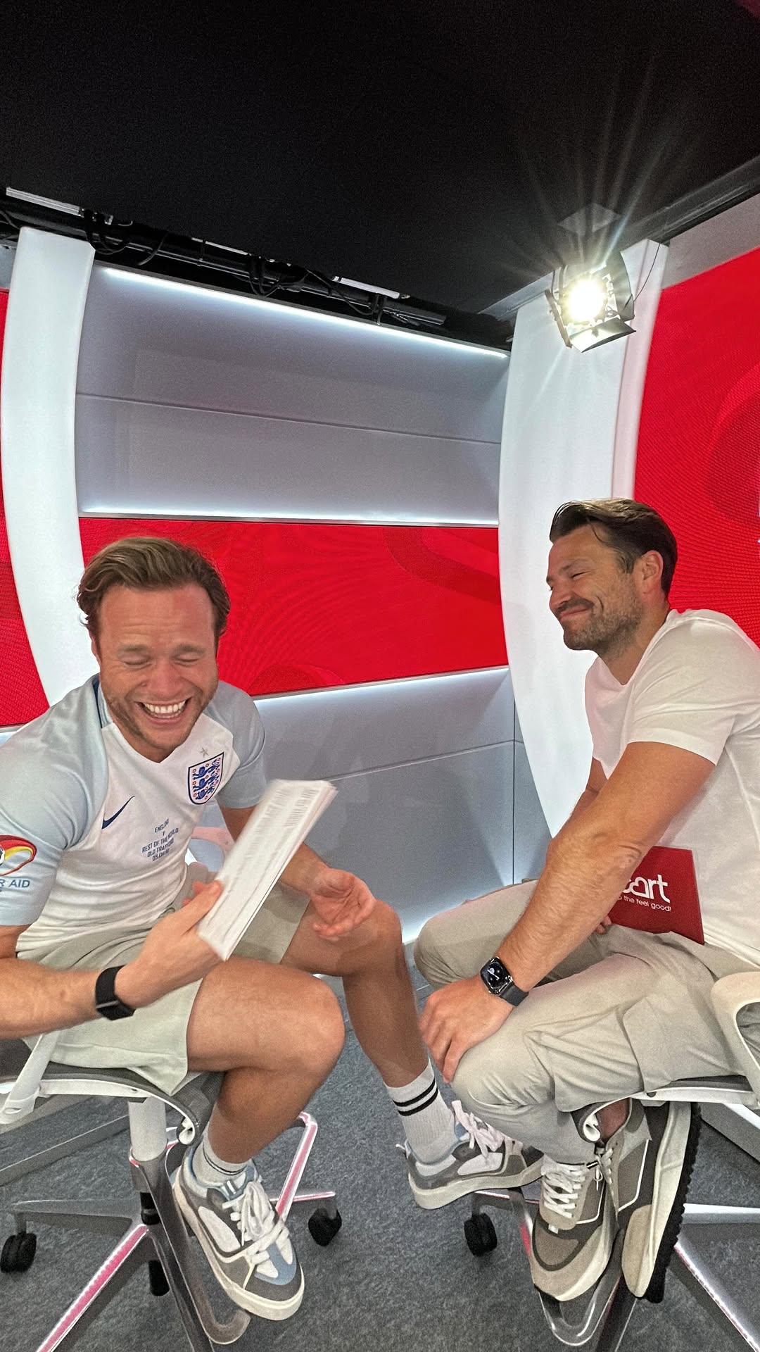 When the producer writes you dad jokes but Wrighty goes off script ๐คฃ๐คฌ๐