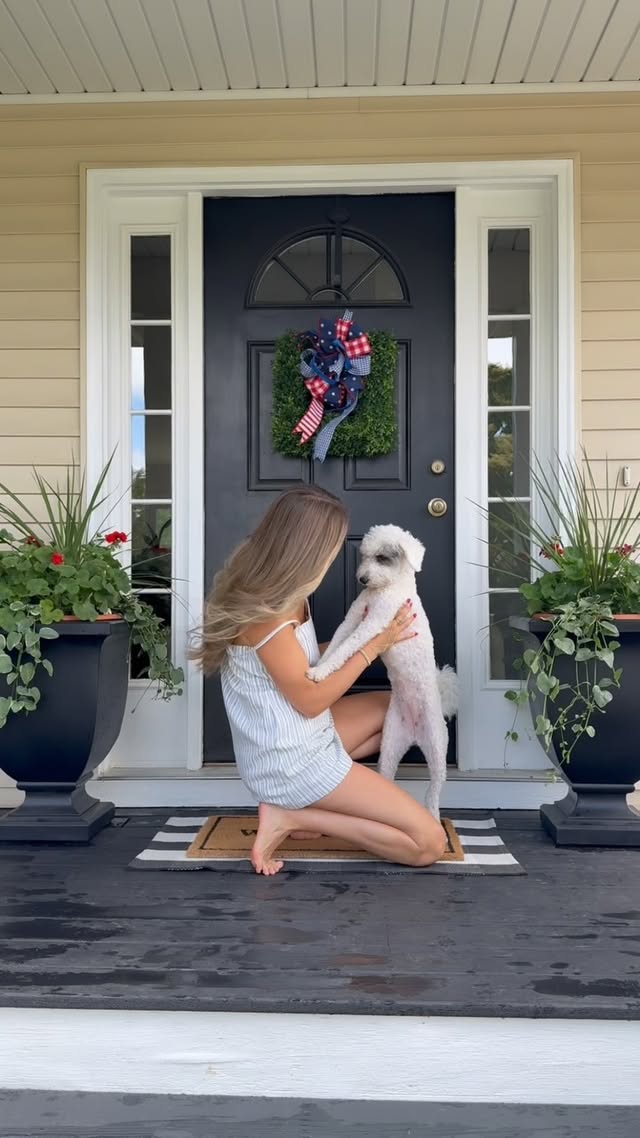 Summer porch refresh — better late than never 😅🏡☀️🌸