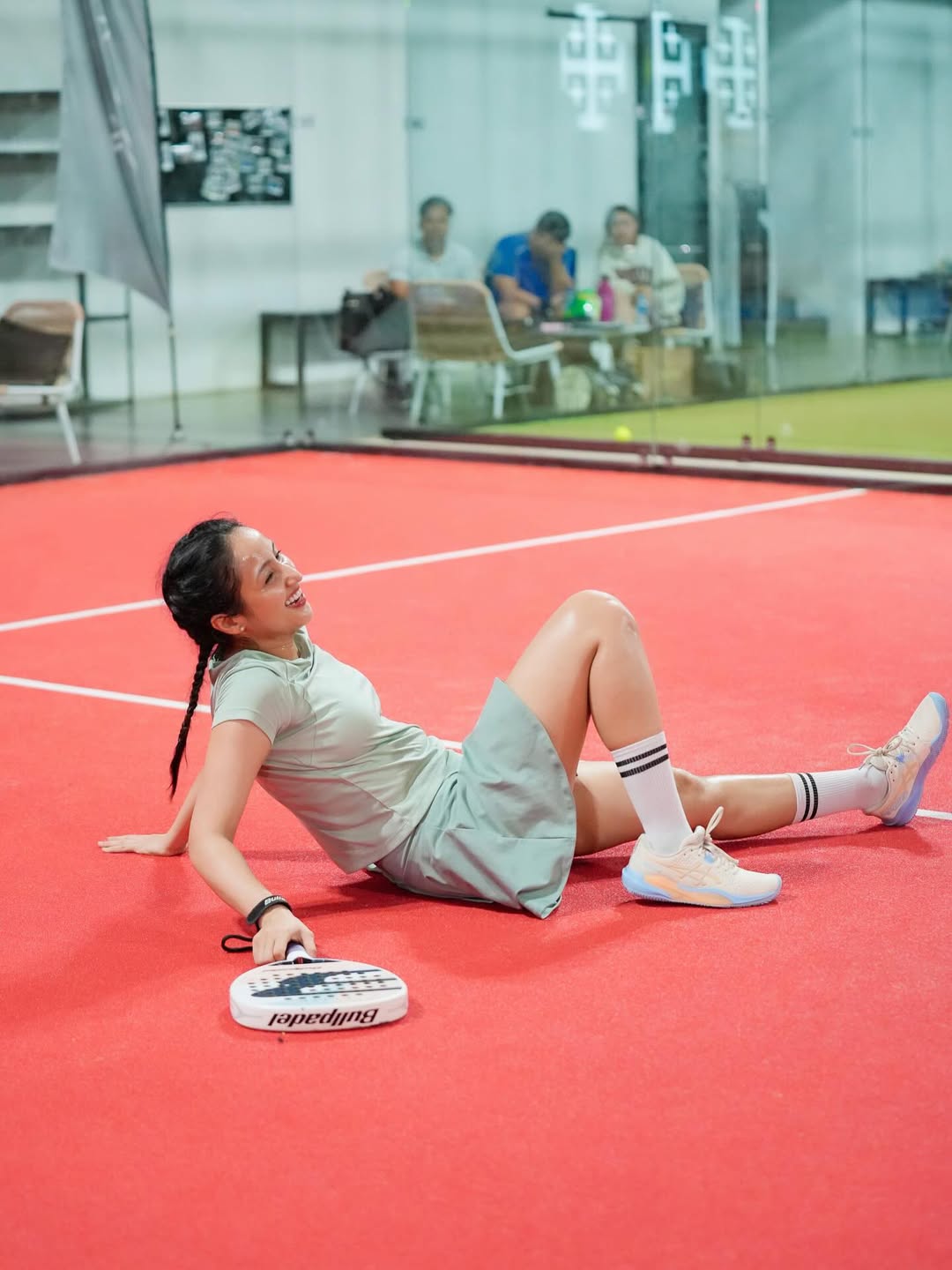 Kalo belum terseok-seok ngejar dropshot, berarti belum sah jadi atlit padel 🤣💪🏻