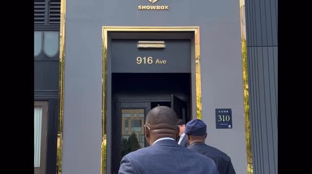 Yesterday , we held a strategic meeting with Showbox, one of South Korea’s leading film distribution and production companies under the Orion Group. Our discussions focused on potential partnerships and collaborative opportunities aimed at expanding Nollywood’s global footprint. We also explored avenues for Foreign Direct Investment (FDI) in Nigeria’s creative industry, with the goal of empowering talented Nigerian youth and strengthening cross-cultural exchange through film and media.
This strategic visit is being led by the Special Assistant to the President on Digital and Creative Economy, @feghox
#TxE #EthanShoreLtd #YouthEmpowerment #FDI #PPP #Innovation #Nollywood #TechForDevelopment #AfricaRising #EconomicGrowth #GlobalPartnerships