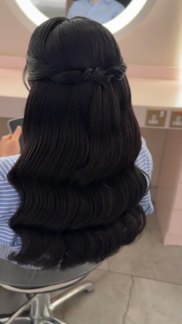 تسريحة الأخصائية هبه حسين 🤩🔥
#fypシ #جدة_الان #منصة_الاضواء