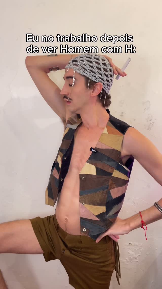Me sinto o próprio @neymatogrosso ✨💞
#comedia #imitação #parodia #personagens #neymatogrosso #trabalho #homemcomh