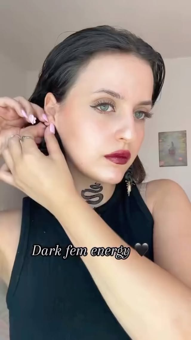 Getting ready to romanticize my villain era #darkfem #grwm #minimalism #dayi̇nmylife #aesthetic
