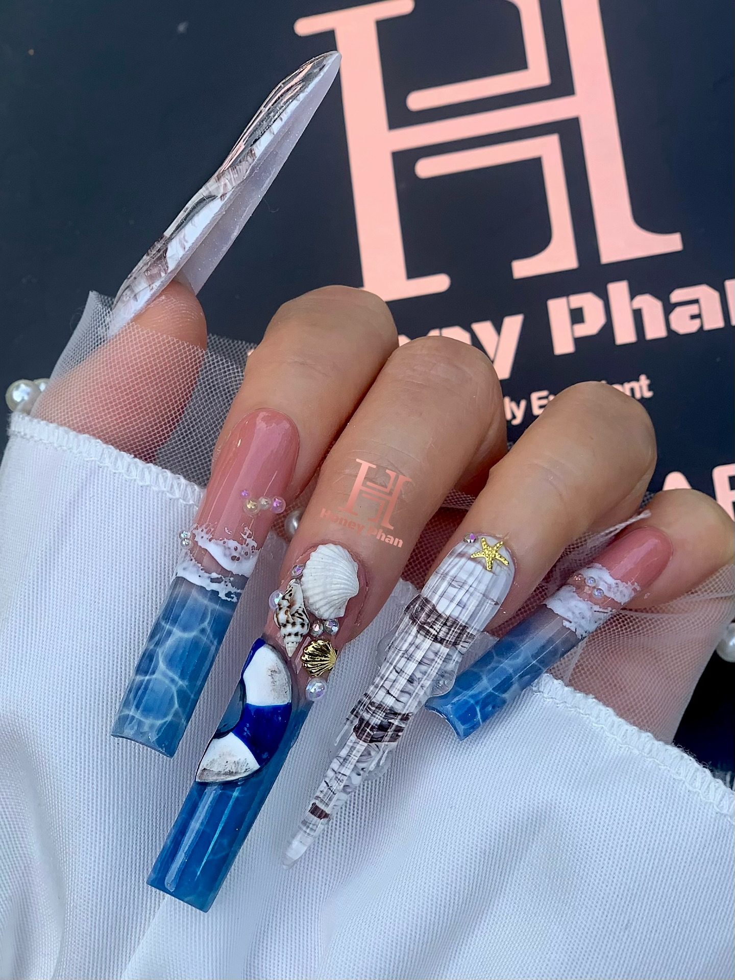 Summer Nails Ideas
Products @honeysnailsecret
Honey’s Nail Supply
2200 Norcross Pwk #245, Norcross GA 30071
#nails #naildesigns #nailtutorial #nailart #nailvideos #nailtrend #prettynails #nailviral #nails #summernails