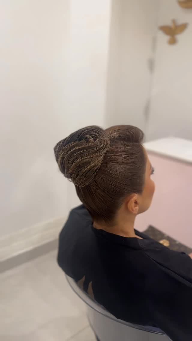 تسريحة الأخصائية عيوش الشريف 🤩🔥
#جدة_الان #fypシ #صوالين_نسائية