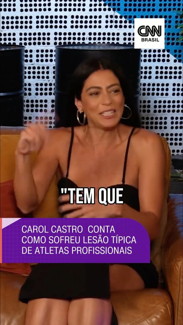 @castrocarol entregou tudo na série "Jogo Cruzado", do Disney+, que mostra os bastidores do futebol e do jornalismo esportivo. Tanto que até "ganhou" uma lesão de atleta profissional 😅
Ao #NaPalmadaMari, ela e @leandrorafe deram vários detalhes sobre a gravação e como o amor por futebol é algo pessoal para eles. Leandro, por exemplo, tem esse nome por conta do Flamengo.
Quer ver o bate-papo completo? Já está disponível no YouTube de CNN Pop e nas plataformas de áudio. Link na bio!
#CarolCastro #LeandroRamos #CNNPop