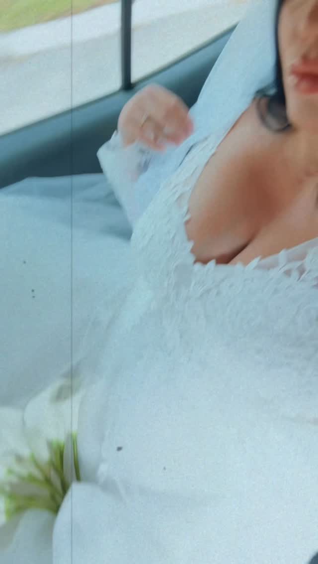💍👰🏻♀️
