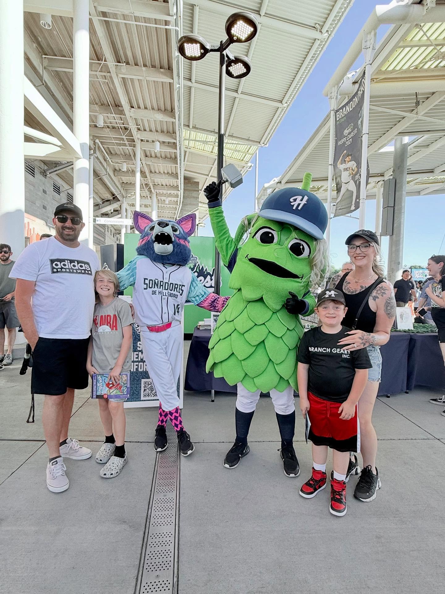 Full day of baseball today, ending with a Hillsboro Hops minor league game ⚾️
#baseball #hillsborohops #minorleague #oregon #summer