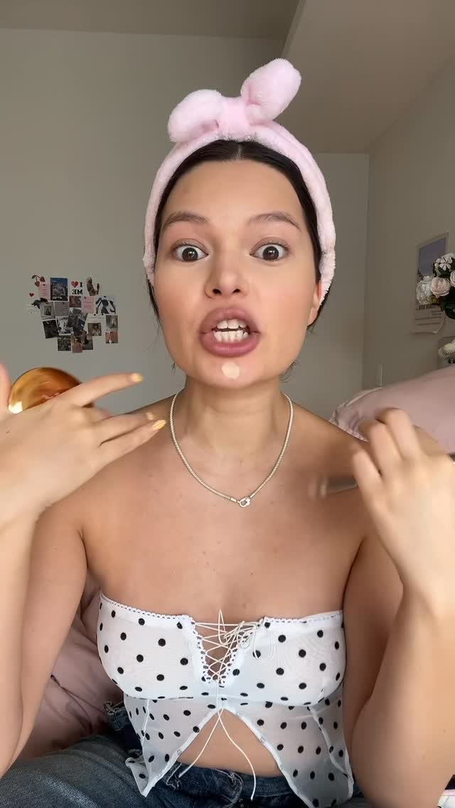 POR QUE SON ASÍ?????? Estoy haciendo una canción de ese tema así que cuéntenme su tragedia 💀💋💌