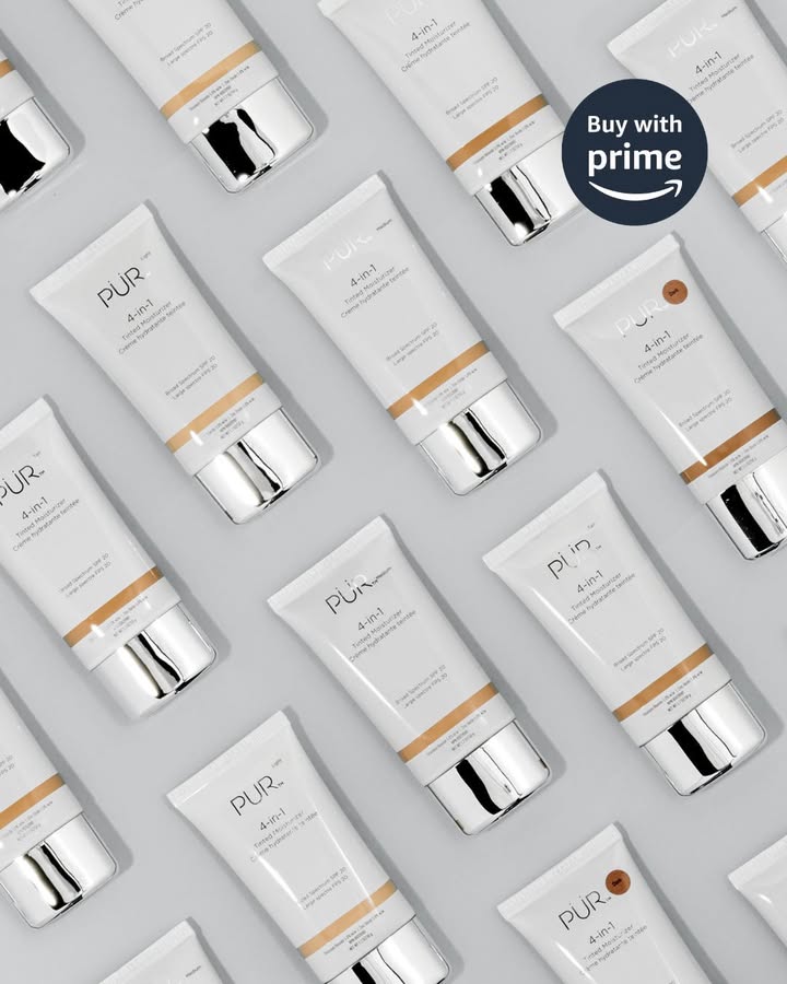 Our #1 Amazon Prime best-seller, 4-in-1 Tinted Moisturizer, is:
✅ Dermatologist approved
✅ Powered by Mineral SPF 20 (hello, sun protection!)
✅ Packed with skin-loving ingredients for hydration + glow
✅ Available in a blendable, buildable shade range for every undertone
With a radiant, second-skin finish that blurs, hydrates, and protects—this is your no-makeup makeup MVP 🌞
PÜR + Prime Day = your summer skin’s dream team 💕