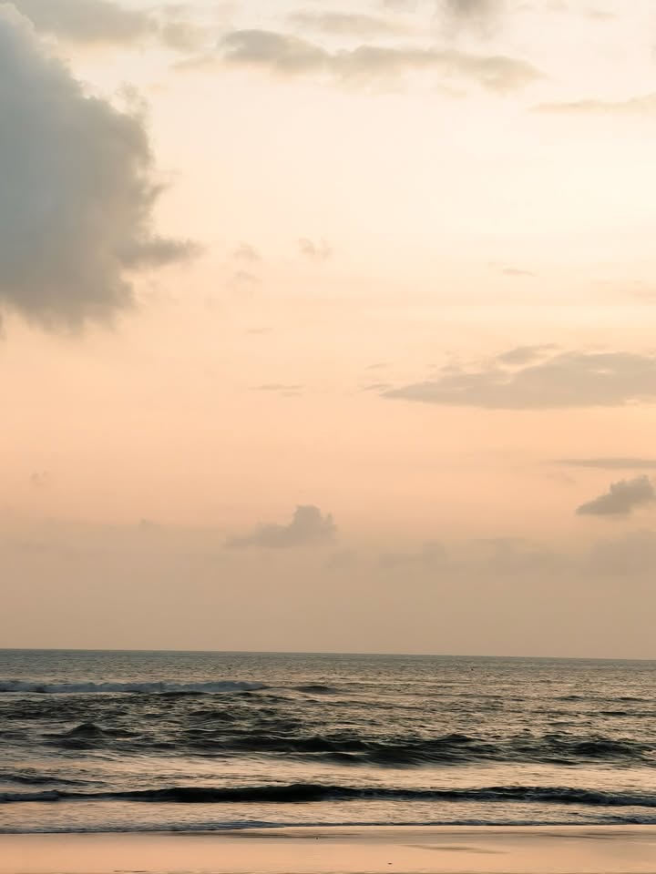 Bali - pantai dan langitnya