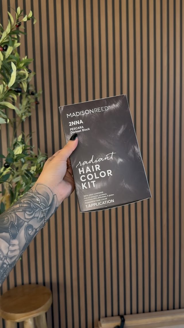 Obsessed with my new hair color using Madison Reed’s 2NNA! ✨ It’s given me such a radiant and natural look. And guess what? They’re having a BOGO 40% off sale right now! 🤩 You seriously need to snag this deal to get gorgeous, salon-quality color at home. Trust me, your hair will thank you!😉
#MadisonReedPartner #HairTransformation #HairColor #BOGO #RadiantHair