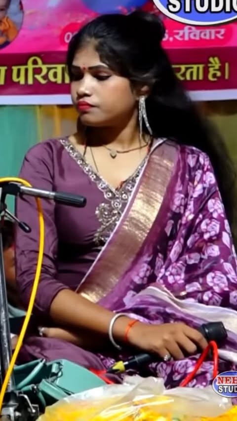 देख लो कलयुग में ✨💔
.
#viral #explorepage #trending #explore #instagram #tiktok #love #like #follow #instagood #lokgeet #bundelkhandi #bundeli #bundeli_rai #rai #lalitpur #sagar #jhansi #chhatarpur #singing #viralreels #shayrilover #shayrilovers