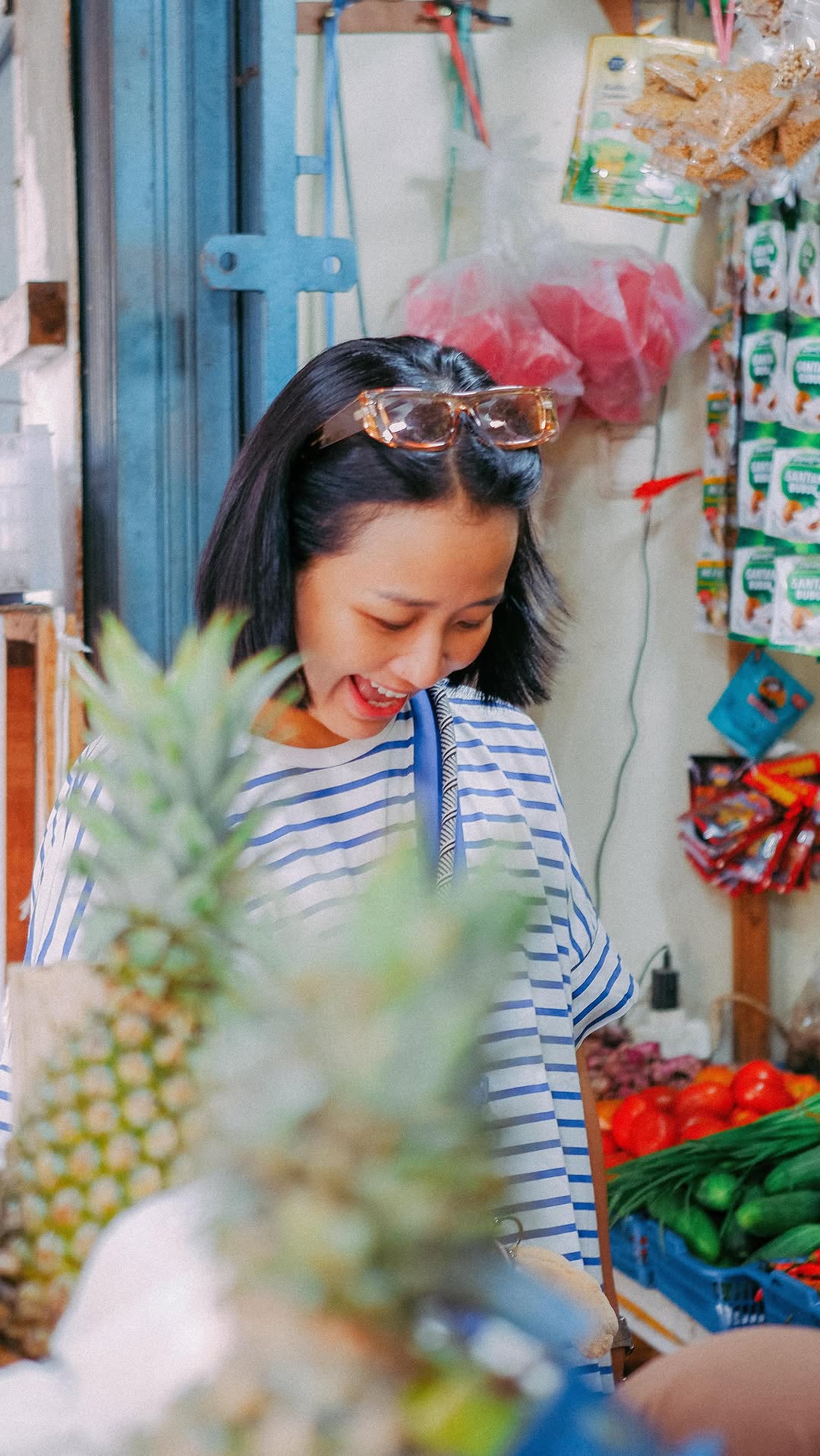 Weekend waktunya isi kulkas ๐ฅฌ๐ berakhir bawa pulang dua kantong penuh untuk stok dapur. Ada yang bisa nebak, kira-kira belanjaan ku bakal habis berapa lama? ๐