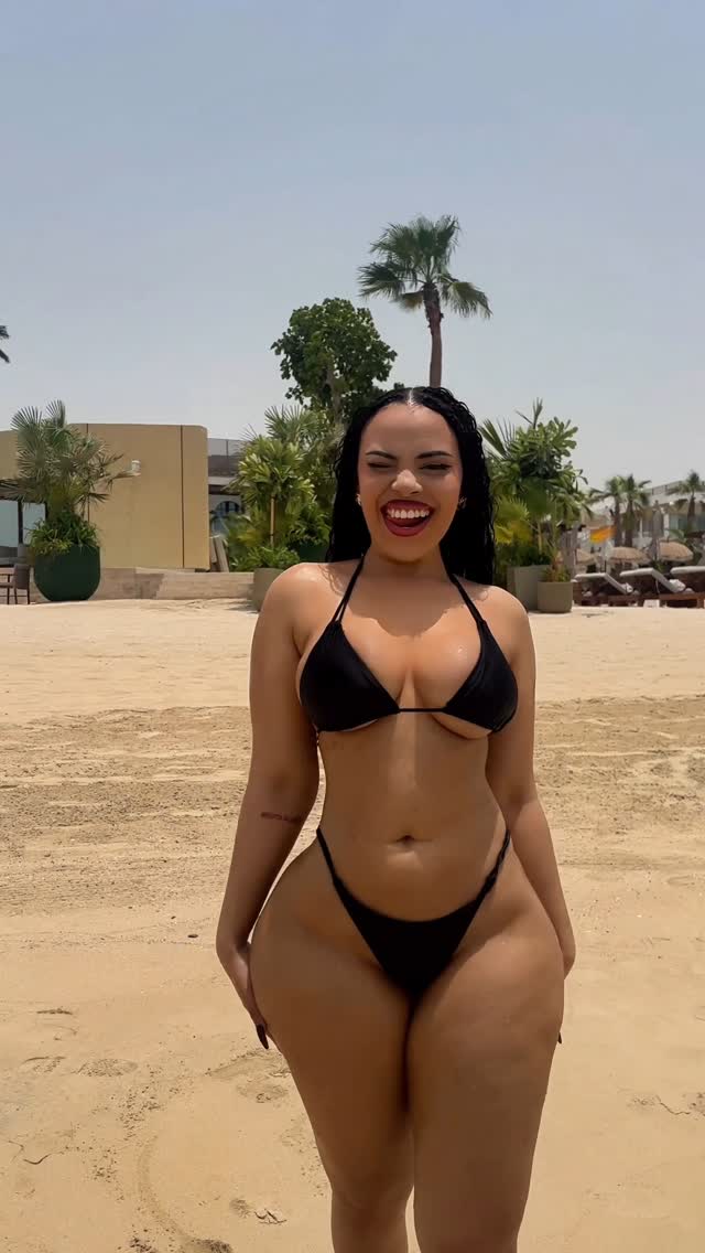 perfect day for the beach 🏖️