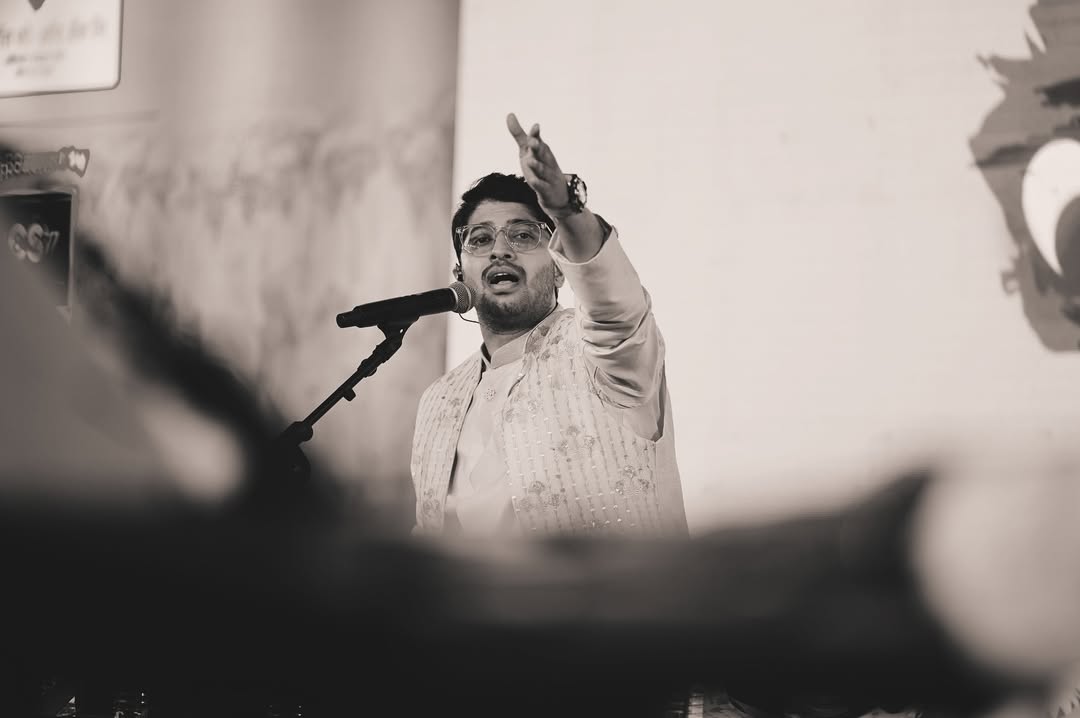 ABHANGWARI - PUNE
Every note sung was meant to be towards HIM
@mtcultureclub MAHARASHTRA TIMES prastute ABHANGWARI