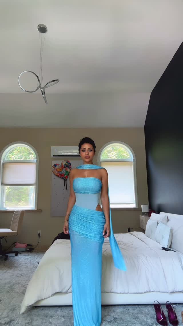 @babyboofashion
-
#explore #explorepage #reels #outfitinspo #dresses #outfitideas