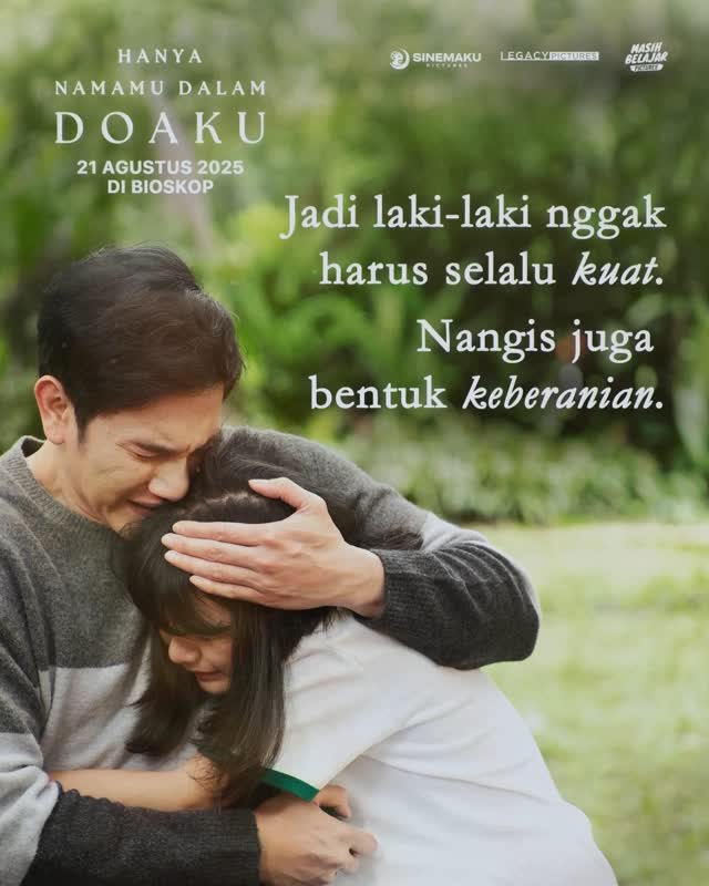 Kata siapa laki-laki gak boleh nangis? Emosi yang disimpan dan gak dikeluarkan juga gak baik lho🥹
Luapkan semua rasanya dengan nonton film Hanya Namamu Dalam Doaku mulai 21 Agustus 2025 di bioskop.
#HanyaNamamuDalamDoaku #HNDD #MencintaimuDalamDoa