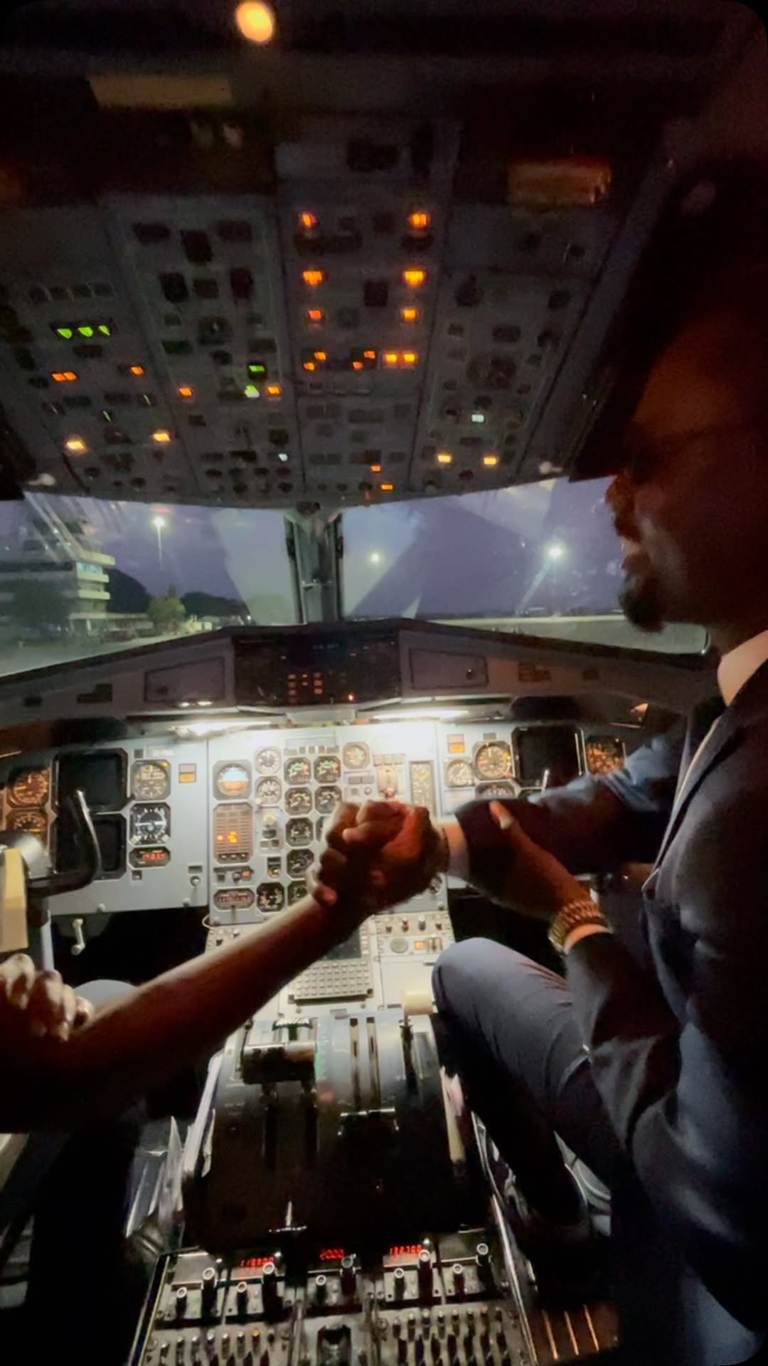 Iwe transit ama final destination, @precisionairtz itakurahisishia safari yako ya Nairobi - Dar / Dar - Nairobi kila siku za wiki kwa gharama ya kuanzia $ 137.02 (one way) na kuanzia $ 274.03.
@precisionairtz #PrecisionAir #Youarewhywefly