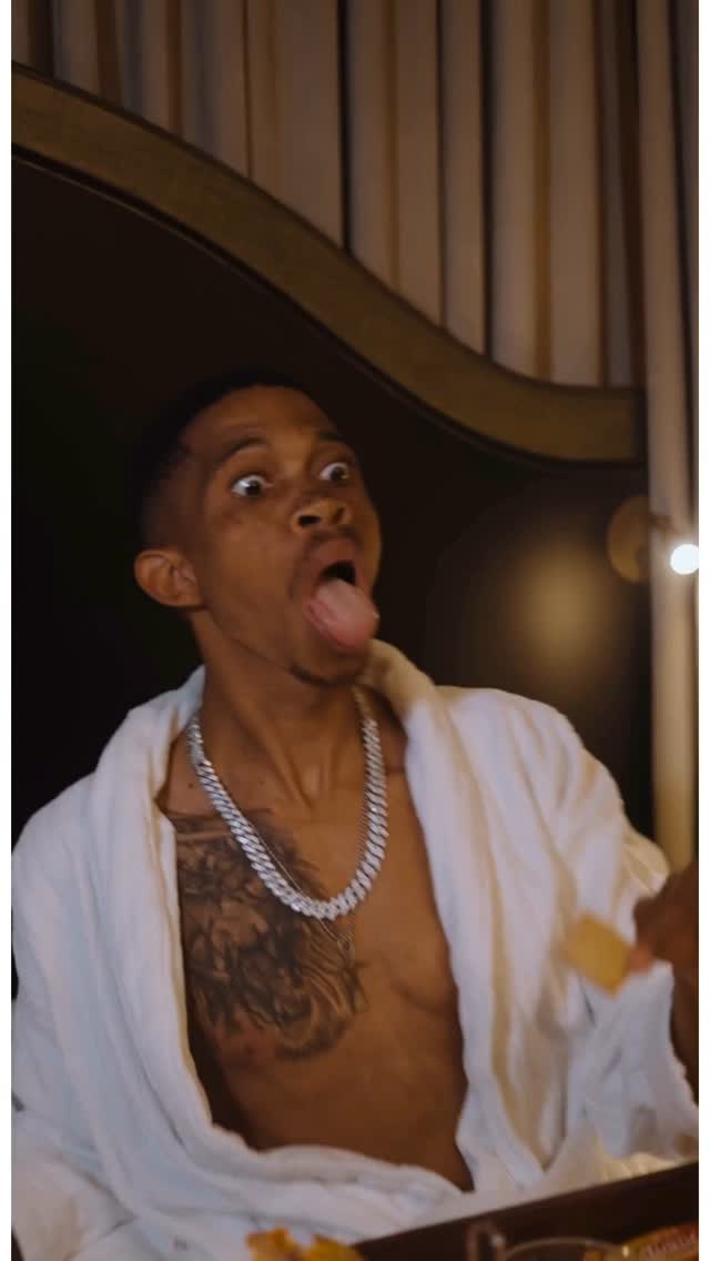 Yooo!🔥🔥🔥🔥🔥 Just had my favourite Turbo Biscuits and I’m dancing like the King 👑😎😁 Fuel up and jaiva like no one is watching🫣🫣🔥🔥🕺
#TurboBiscuitLove #TurboCharge #EnergyBooster #DanceLikeNoOneIsWatching
📹 @remmogo_visuals
#KRM