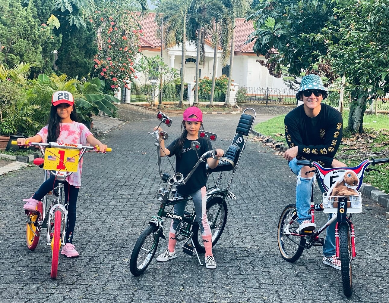 Happy BMX DAY 2025 fellas ⚡️⚡️⚡️