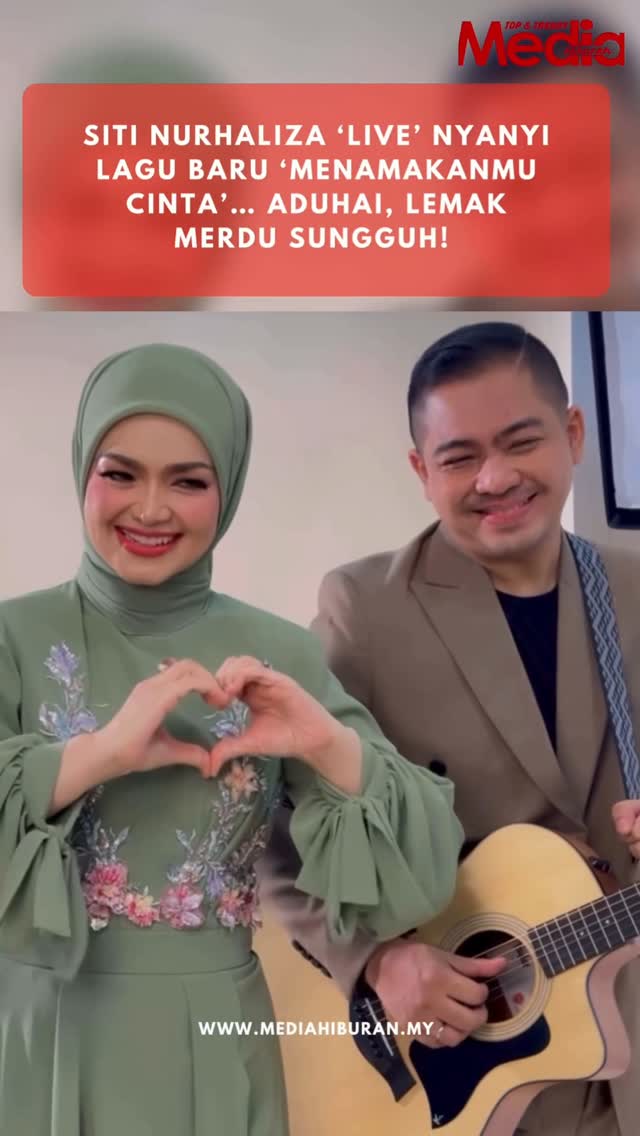 Bila Datuk Seri Siti Nurhaliza ‘live’ nyanyi lagu barunya ‘Menamakanmu Cinta’… di samping Ade Govinda 😍😱 Aduhai, lemak merdu sungguh!
Karya tersebut sudah dilancarkan hari ini dan momen indah itu dikongsikan pereka fesyen yang sering bekerjasama dengan Siti, Ezuwan Ismail 👍🏼👏🏼 #MHnews #MediaHiburan