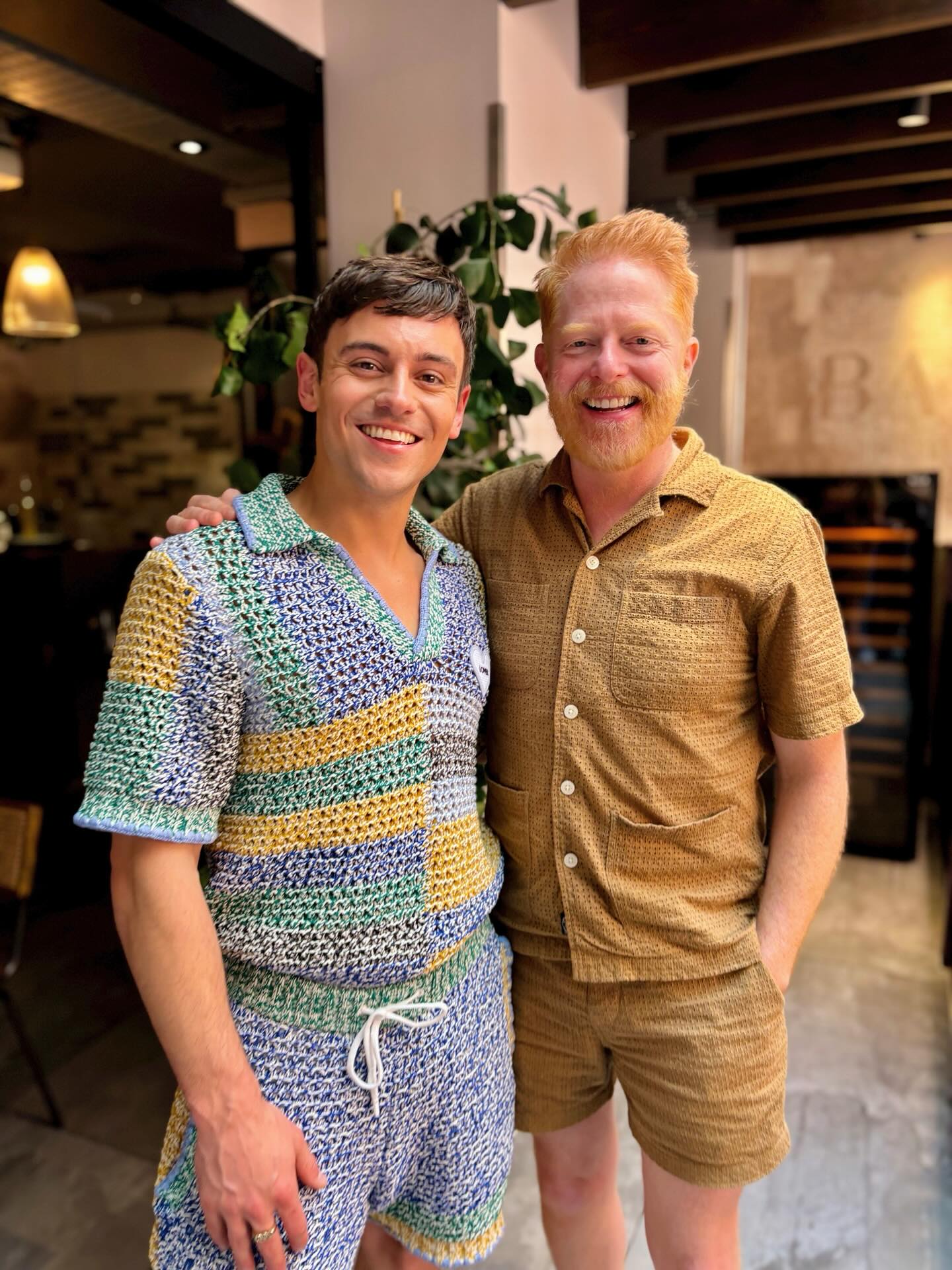 This week on Dinner’s On Me, British Olympic diver Tom Daley joins the show. Over fresh pasta, Tom tells me about becoming an Olympian for the first time at age 13, his special relationship with his late father, and why he became obsessed with knitting. This episode was recorded at Bancone in Covent Garden, London. 🍝🏊🏻♂️🧶
Search “Dinner’s On Me” wherever you listen to podcasts or click the episode link in bio 💕