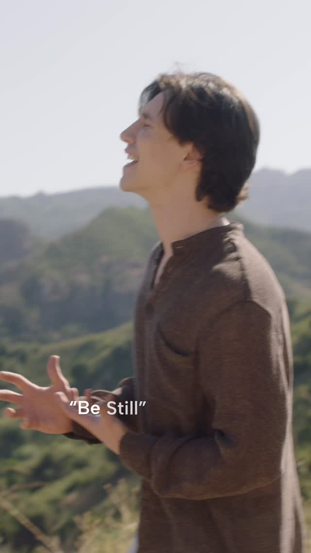 Should I drop the music video for “Be Still”? #music #newartist #reels #newmusic
Director: @garrisonmorev
DP: @ethanlchu
1st AC: @stevenfromtv
2nd AC: @sadirawong