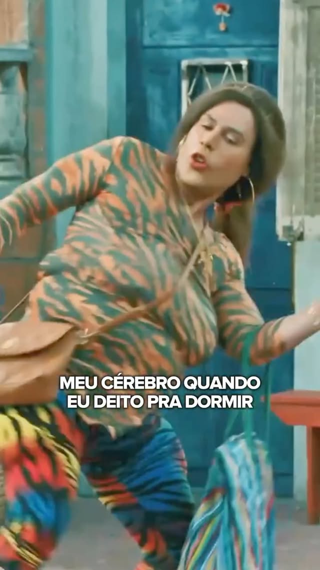 Queria que meu cérebro fosse igual meu abajur… tivesse interruptor!
#TôDeGraça