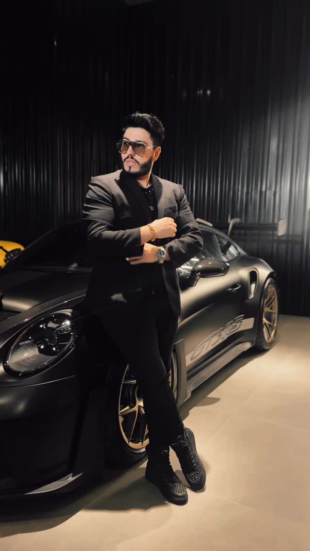 Seja o piloto de suas histórias e voe o mais alto que conseguir. 🚀❤️🔥🔥🇦🇪🇧🇷🇺🇸
#deus #amor #racing #porsche #musica #love #dubai #sol #instagram #instagood #fashion #selfie #friends