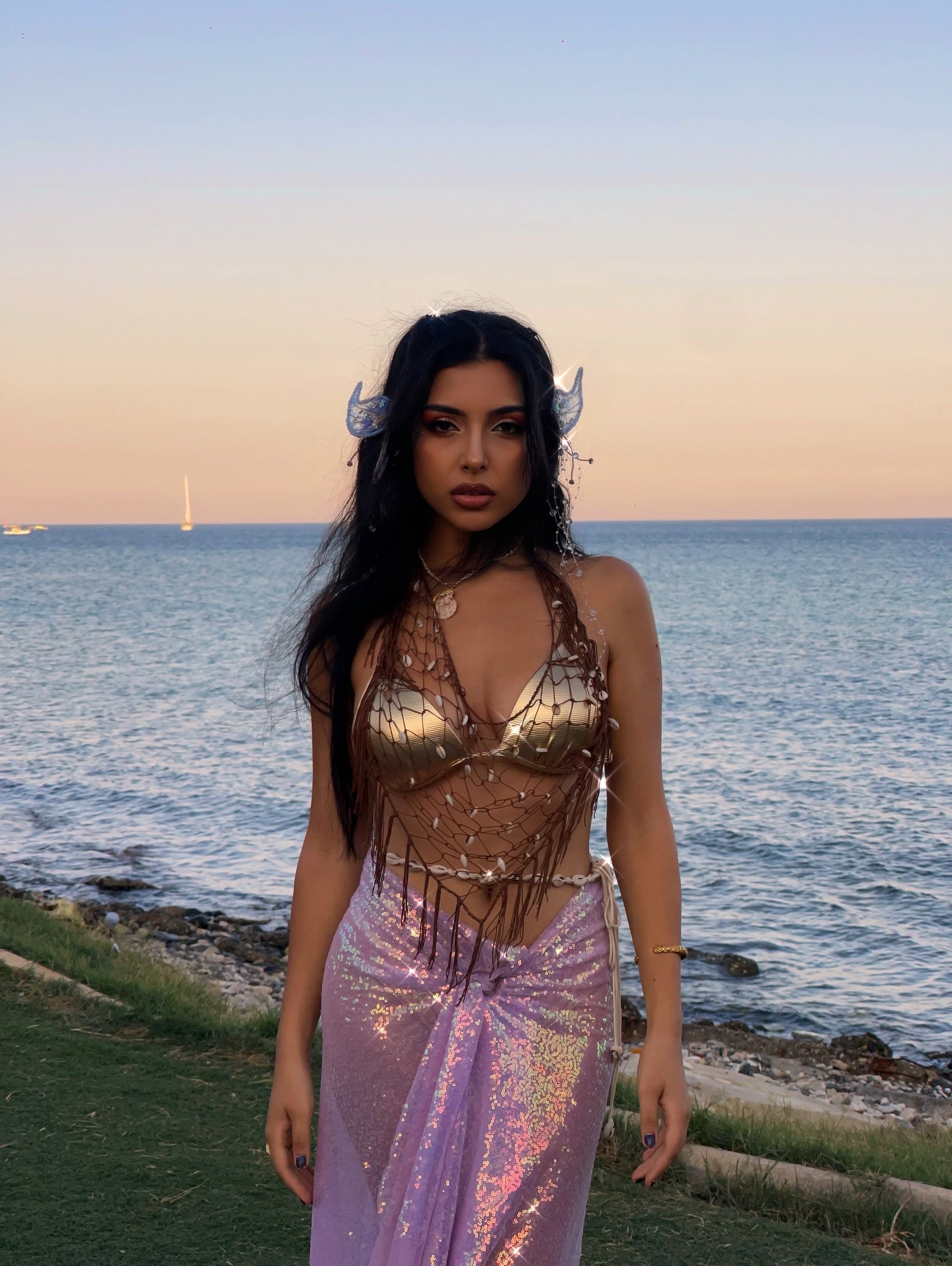 My diva in charge @polinaveronicapv just lit up the scene again with another fire event for her dance school @danceshowbypv ✨ Siren vibes all around—@seleneisland couldn’t have been a better fit🐚
Wanna get in touch with your femme energy? Book a class and thank me laterrr❤️🔥😏
#siren #mermaid #cyprus #jewelry