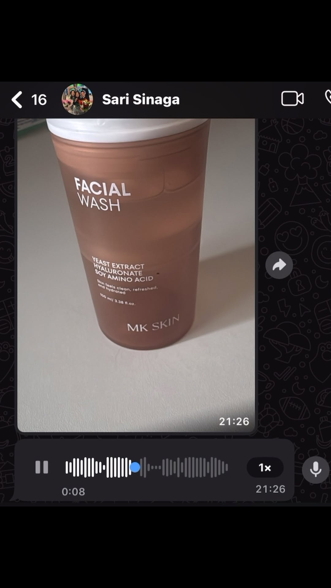 Emang bagus Produk MK Skin Di Eropa juga Cocok, jdi g perlu ragukan lgi. Ok Mak bawaain 2 botol..